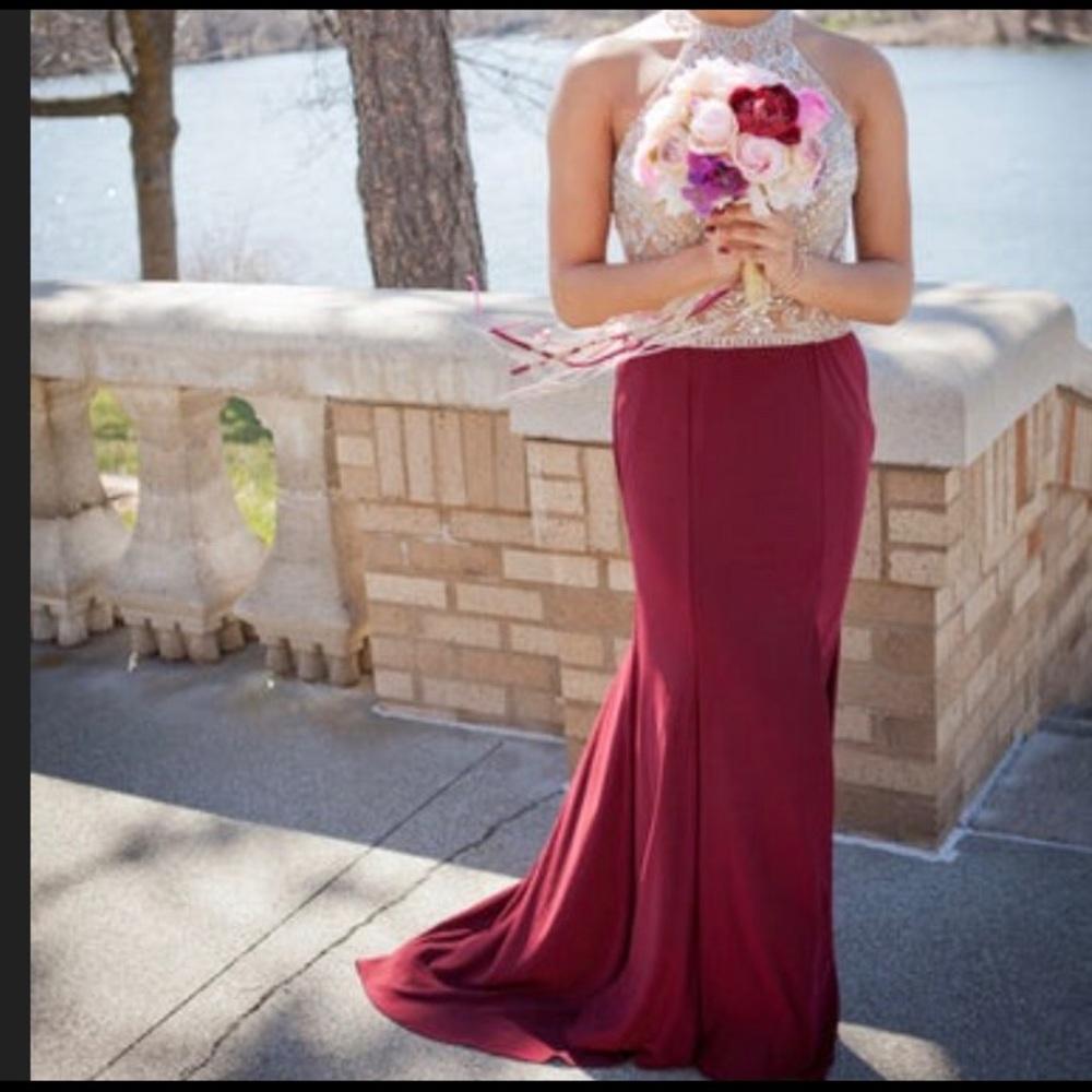 Prom dress. - Picture 4 of 4